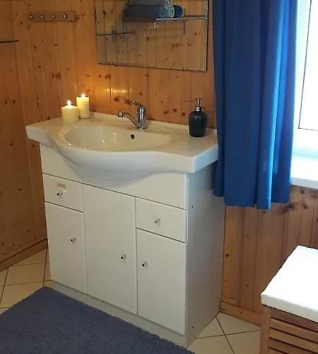 Domek letniskowy Brigit *